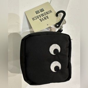 Uniqlo Anya hindmarch packages tote bag
